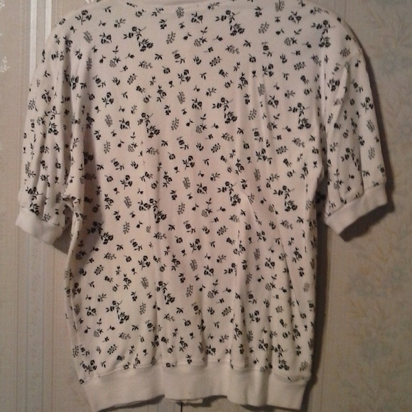 CATHY DANIELS WOMEN'S WHITE/BLACK FLORAL PRINT TOP - Picture 6 of 7